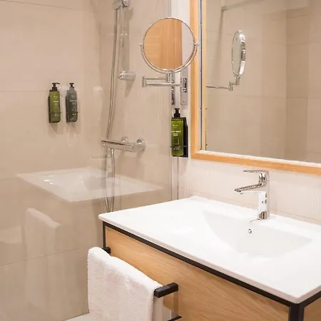 Отель Parking Miradoiro De Belvis 2*