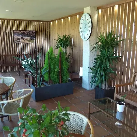 Hotel Parking Miradoiro De Belvis 2*