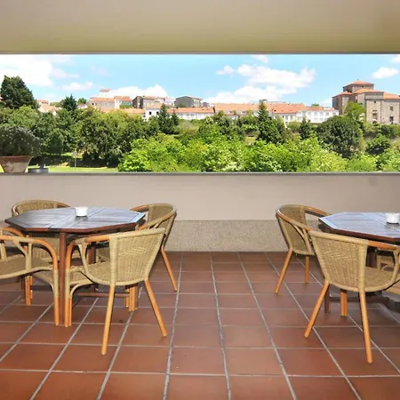 ホテル Parking Miradoiro De Belvis 2*