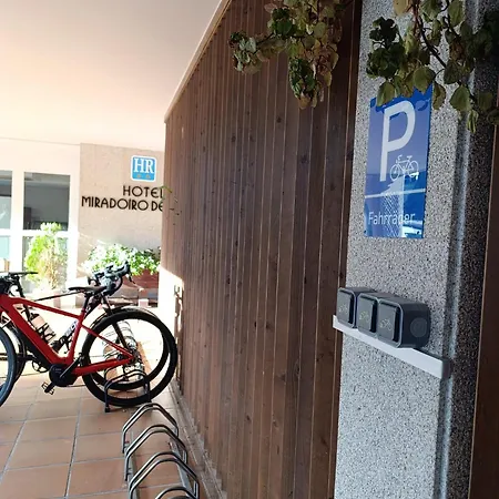 Parking Miradoiro De Belvis 2* Santiago de Compostela