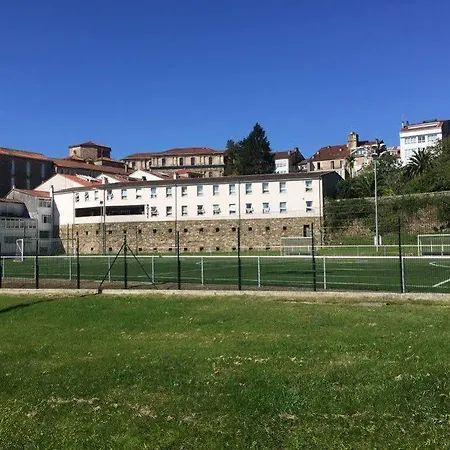 Parking Miradoiro De Belvis Σαντιάγο ντε Κομποστέλα