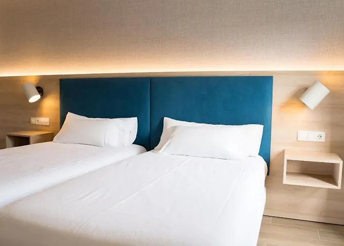 Parking Miradoiro De Belvis ホテル 2*