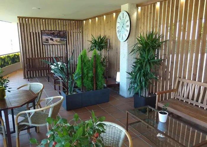 Hotel Parking Miradoiro De Belvis 2*