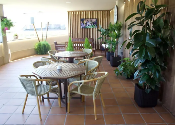 Parking Miradoiro De Belvis Hotel 2*