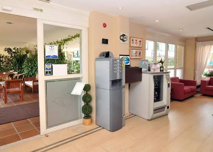 Parking Miradoiro De Belvis 2* サンティアゴ・デ・コンポステーラ